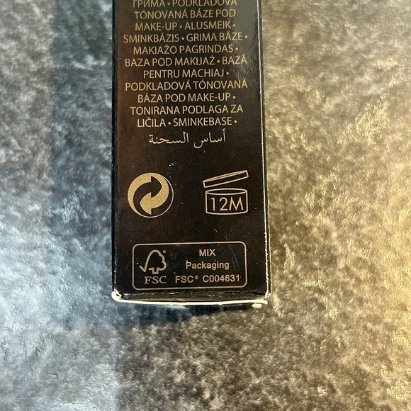 NEW‎ Guerlain L'Or Radiance Concentrate Pure Gold Makeup Base Primer .16 oz MINI - Picture 5 of 7